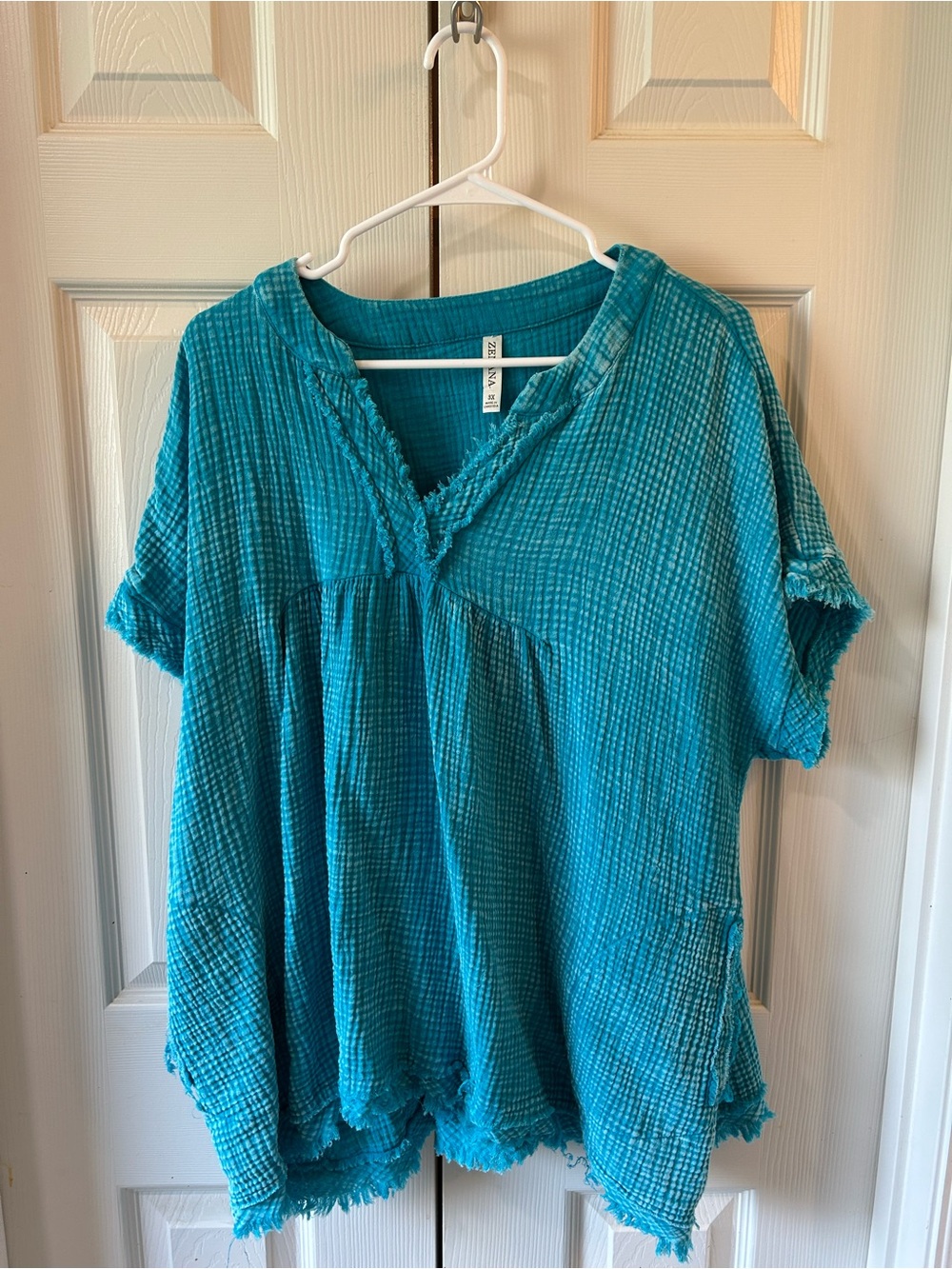 Zenana Outfitters Teal Crinkle V-Neck Peasant Tunic